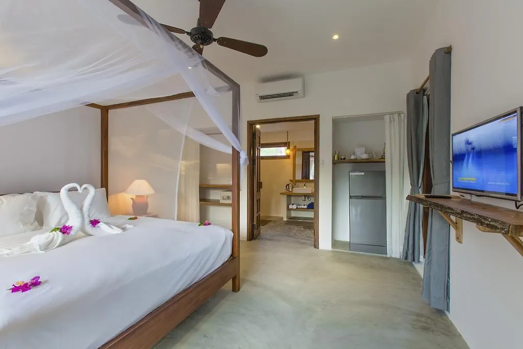 Vina Beach Pool Villas Hoi An