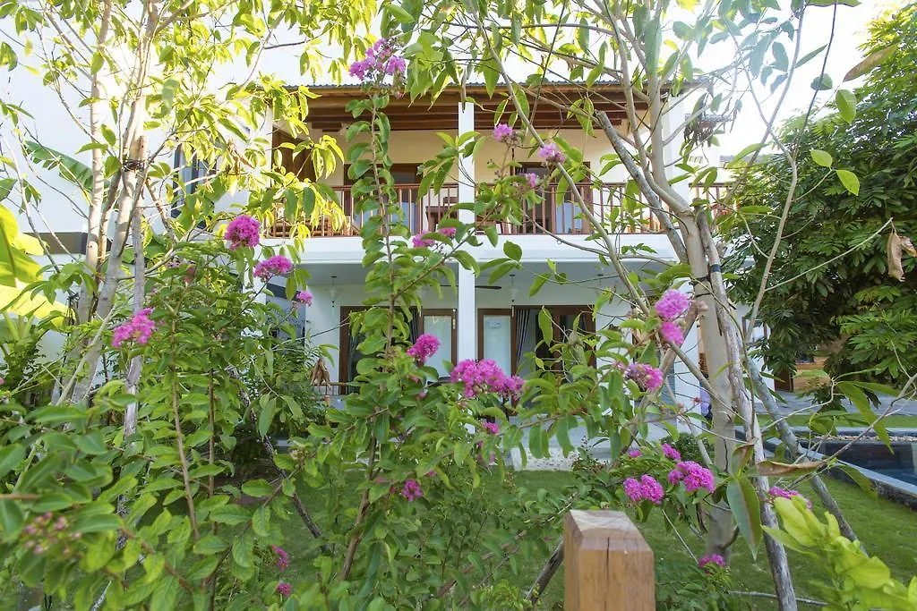 Vina Beach Pool Villas Hoi An